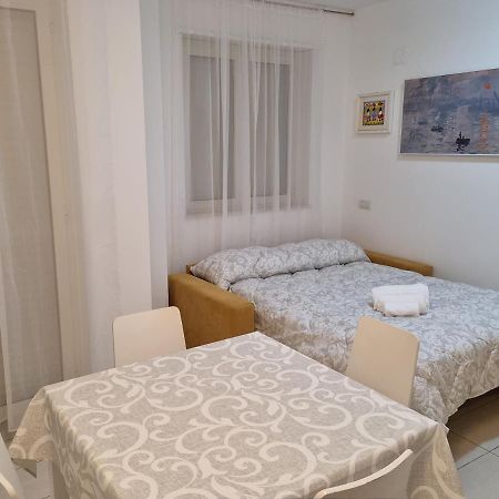 Ferienwohnung Casamare Alba Adriatica Frontemare Exterior foto