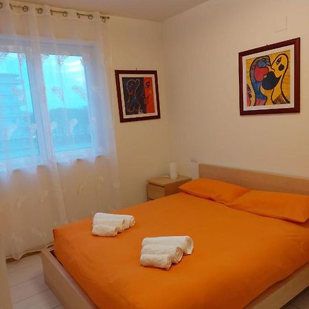 Ferienwohnung Casamare Alba Adriatica Frontemare Exterior foto