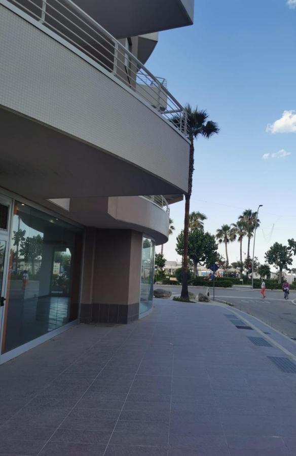 Ferienwohnung Casamare Alba Adriatica Frontemare Exterior foto