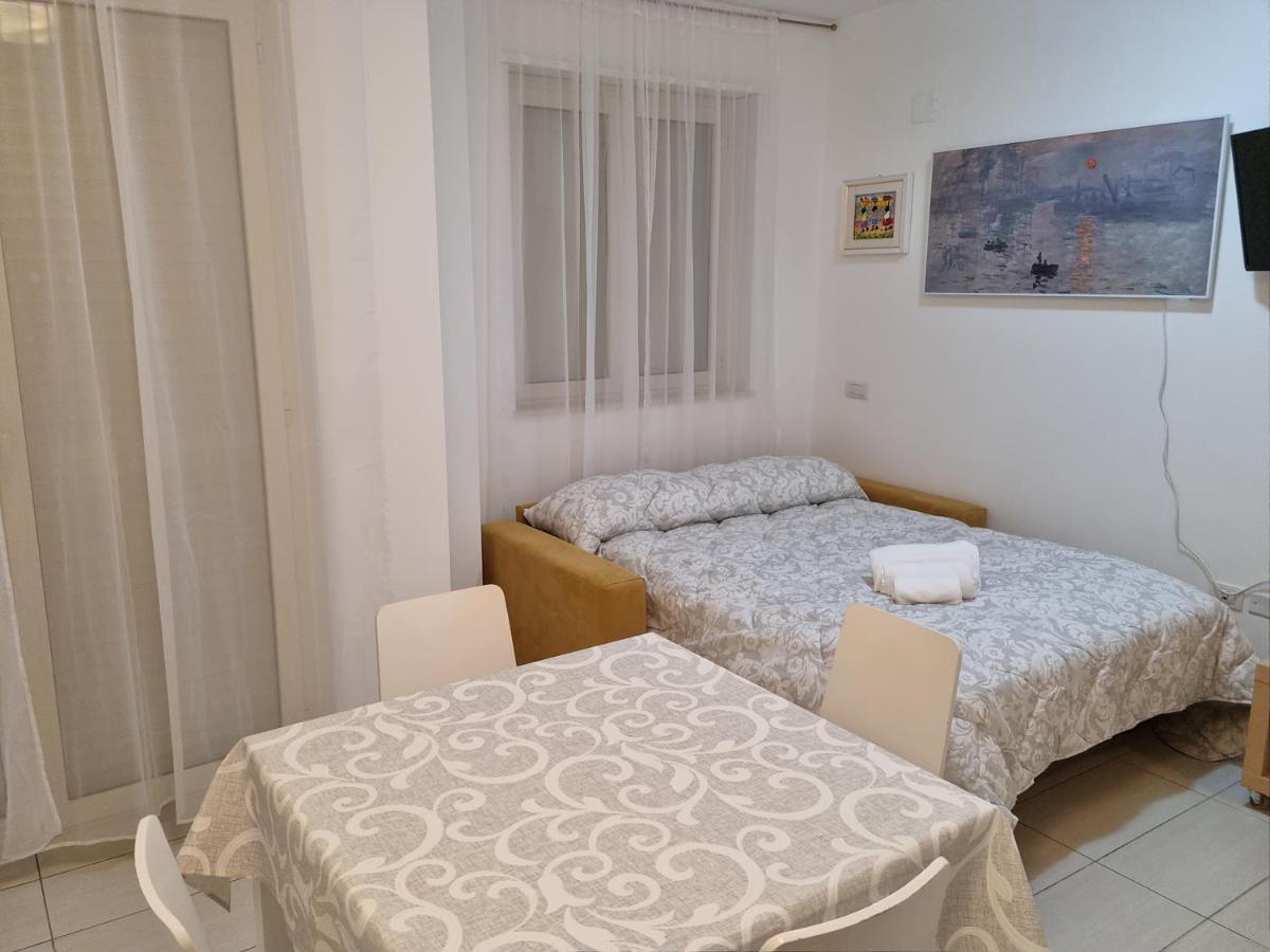 Ferienwohnung Casamare Alba Adriatica Frontemare Exterior foto