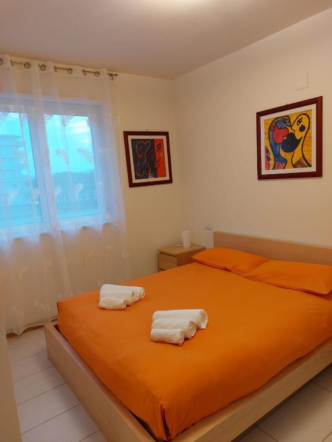 Ferienwohnung Casamare Alba Adriatica Frontemare Exterior foto